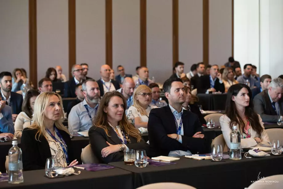 conference-607-min-68481f0f1d131