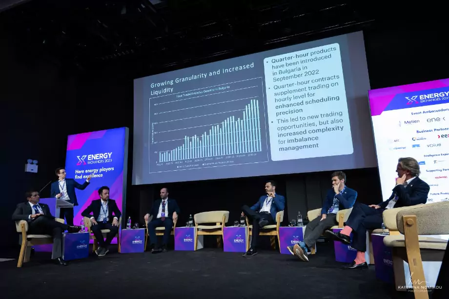 conference-798-min-68481f25be31a