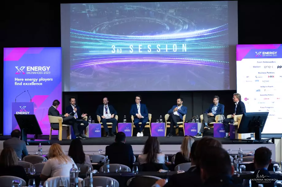 conference-854-min-68481f27d1dd0